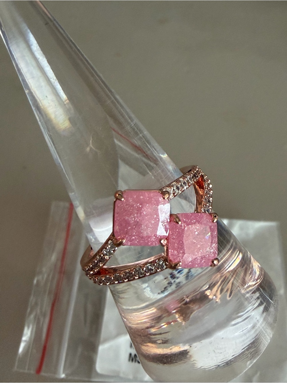 ✨ Bomb Party “Fearless Facets” Ring – Size 9 Pink Ice Crystal ✨
